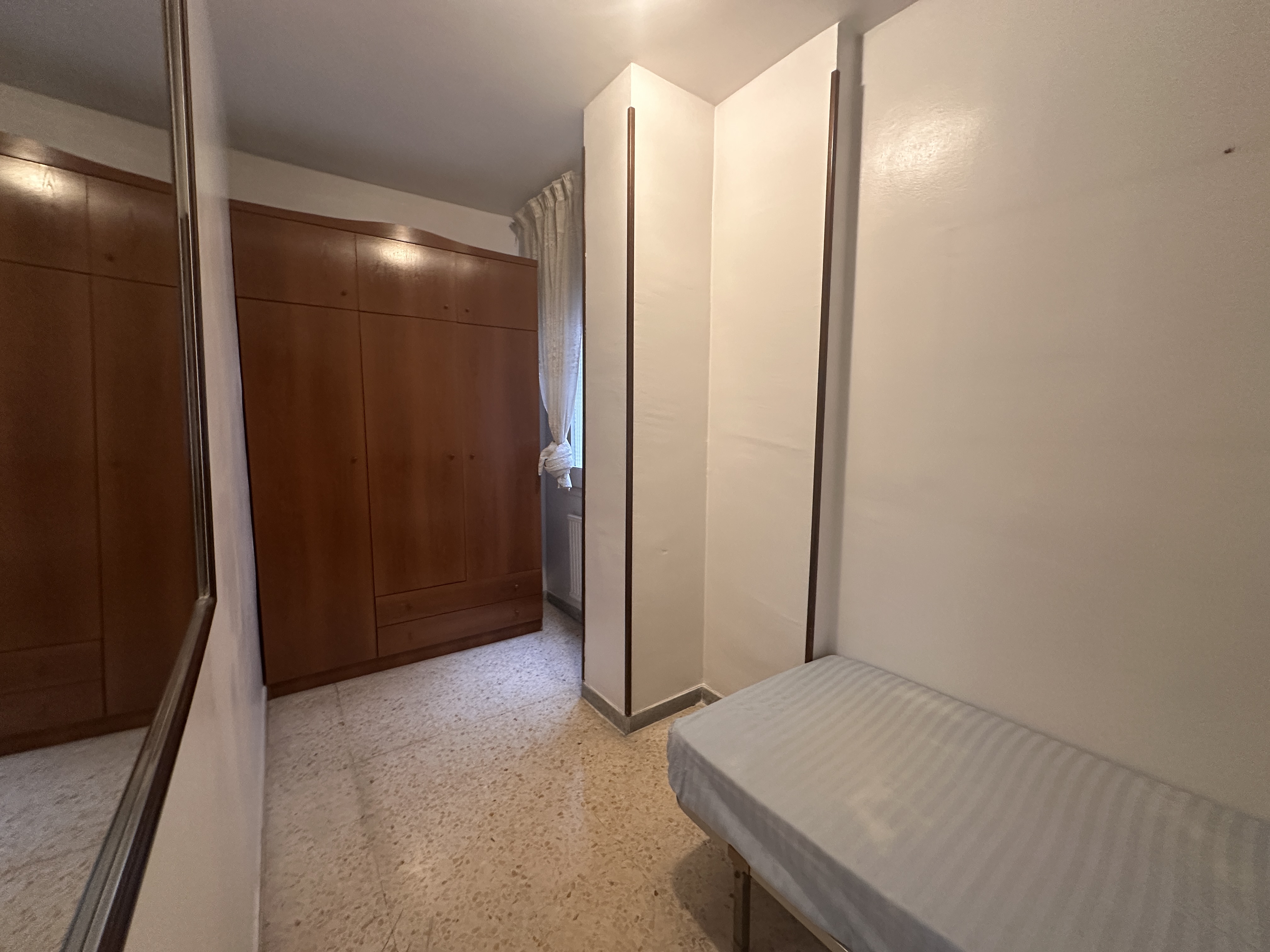 PISO LUMINOSO Y ESPACIOSO PISO DE 4 DORMITORIOS — imagen 9