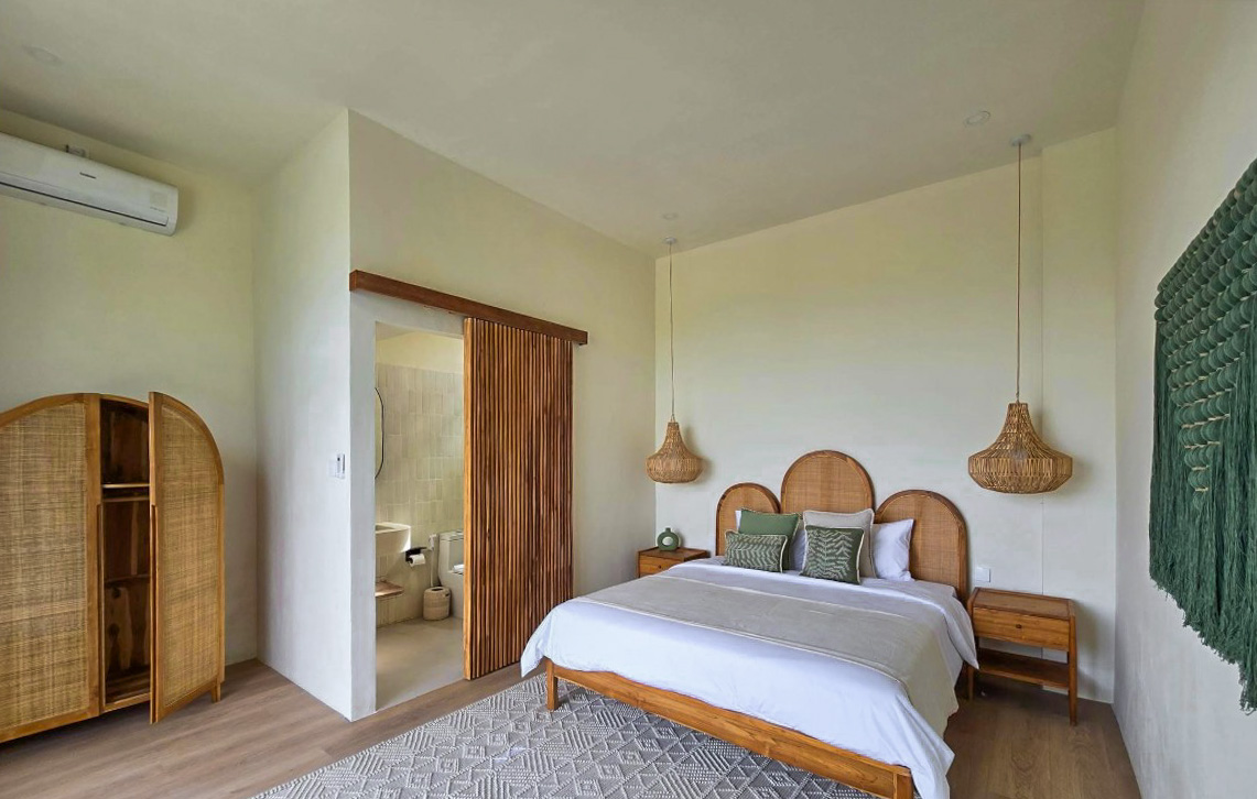 Exclusiva Villa Freehold de 4 Dormitorios en Ungasan con Vistas Panorámicas al GWK — imagen 26