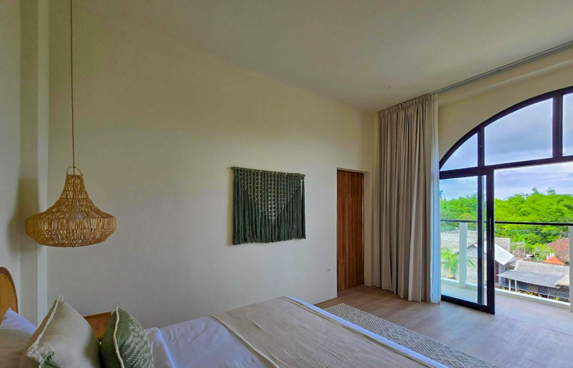 Exclusiva Villa Freehold de 4 Dormitorios en Ungasan con Vistas Panorámicas al GWK — imagen 28