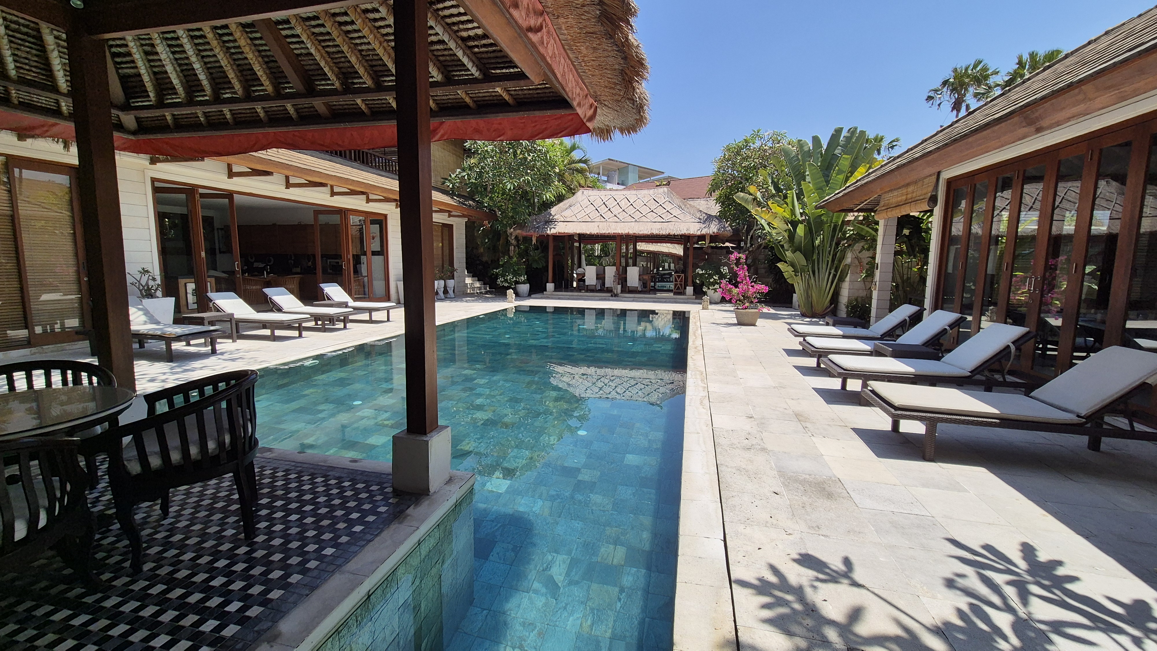 Exquisita Villa a Pasos de la Playa Diseñada por Popo Danes – Opciones Leasehold y Freehold — imagen 6