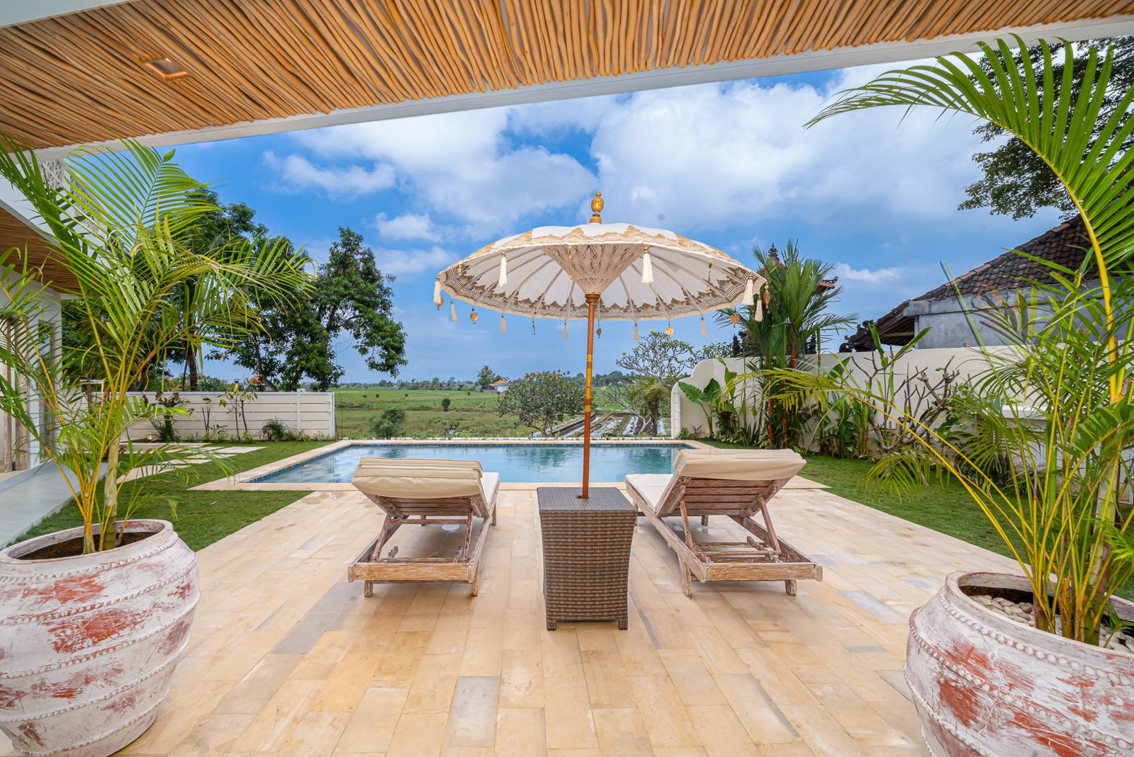 Villa Familiar Leasehold de 4 Dormitorios en Kaba Kaba con Vistas al Arrozal y al Volcán — imagen 7