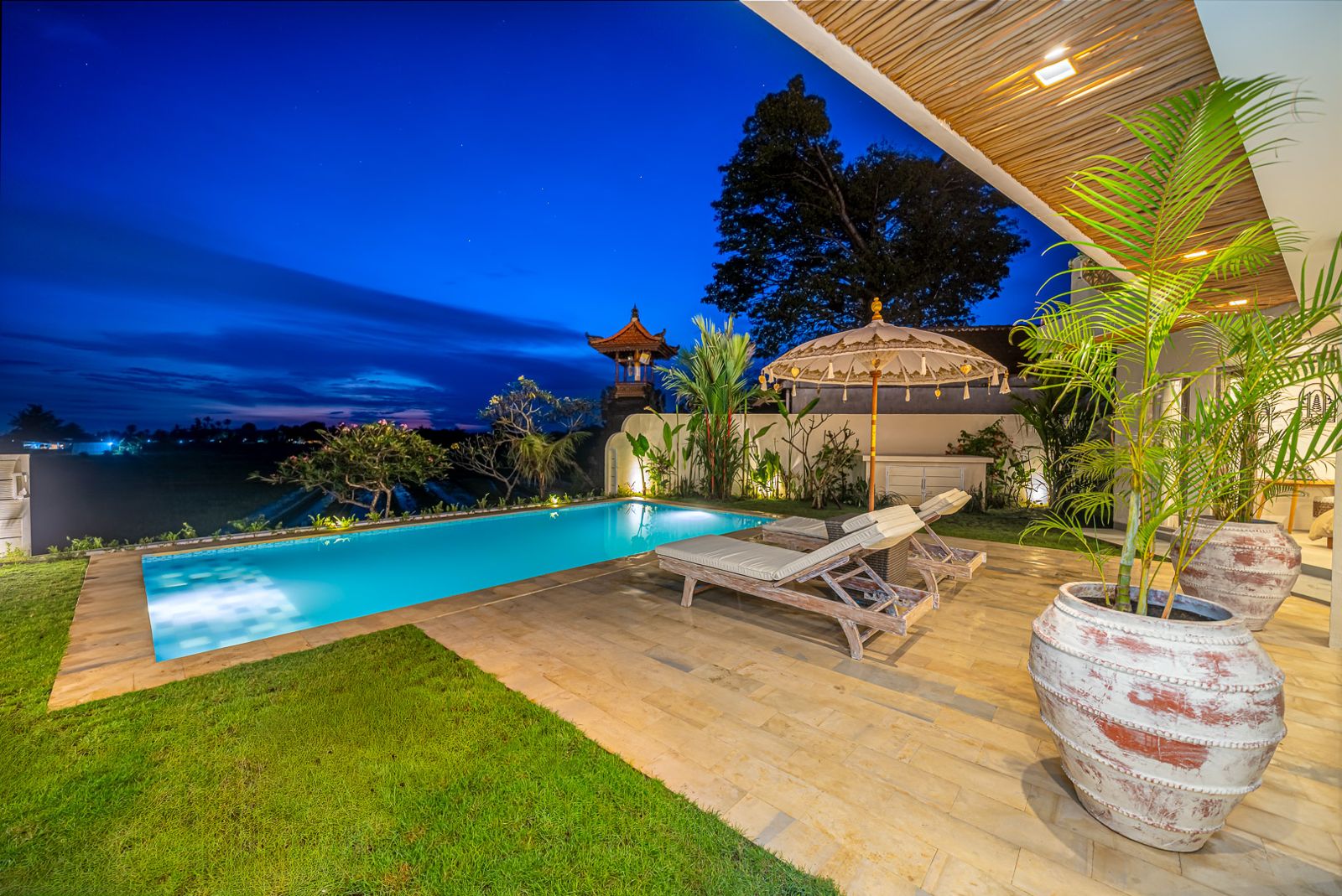 Villa Familiar Leasehold de 4 Dormitorios en Kaba Kaba con Vistas al Arrozal y al Volcán — imagen 9