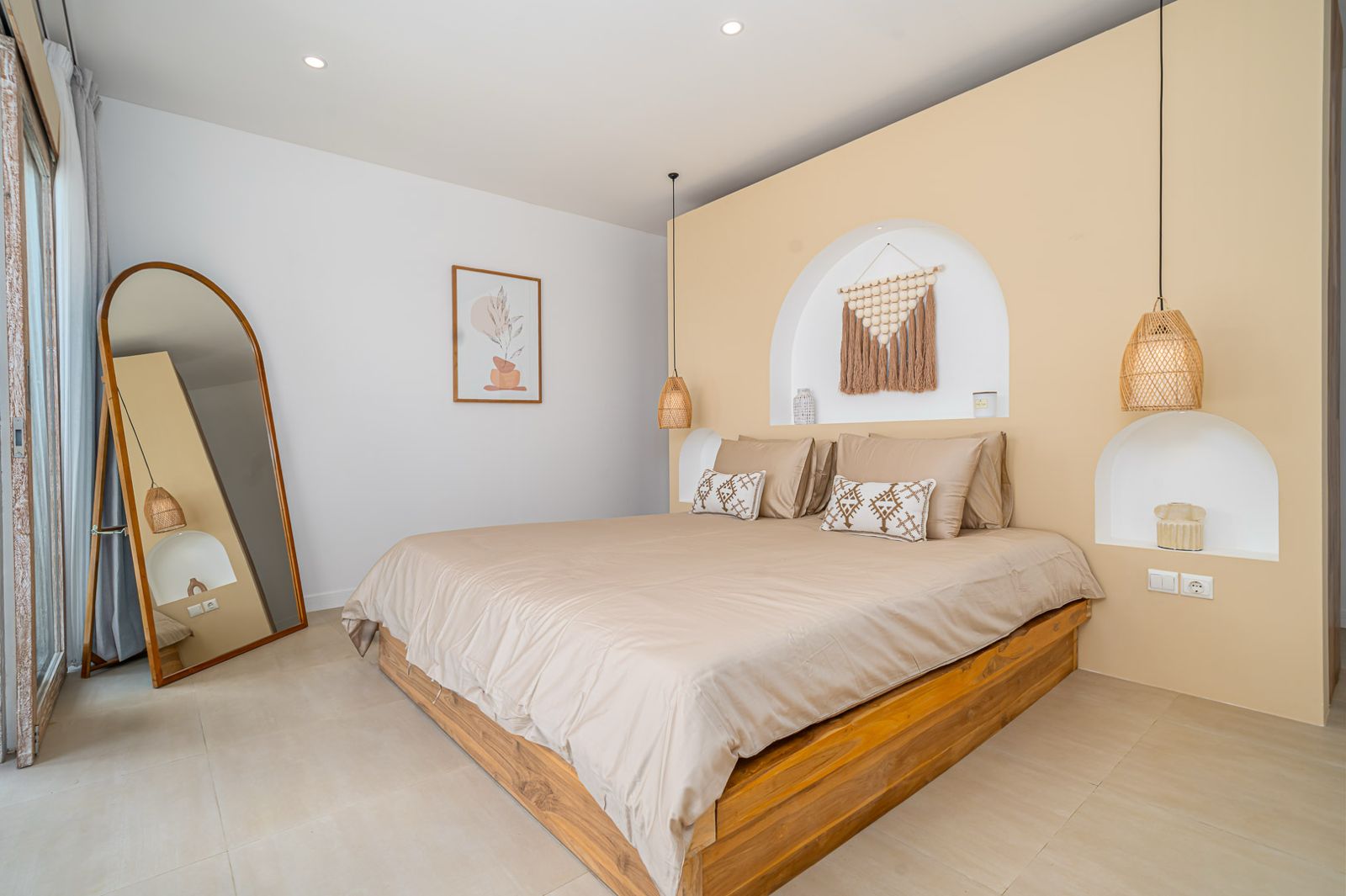 Villa Familiar Leasehold de 4 Dormitorios en Kaba Kaba con Vistas al Arrozal y al Volcán — imagen 14