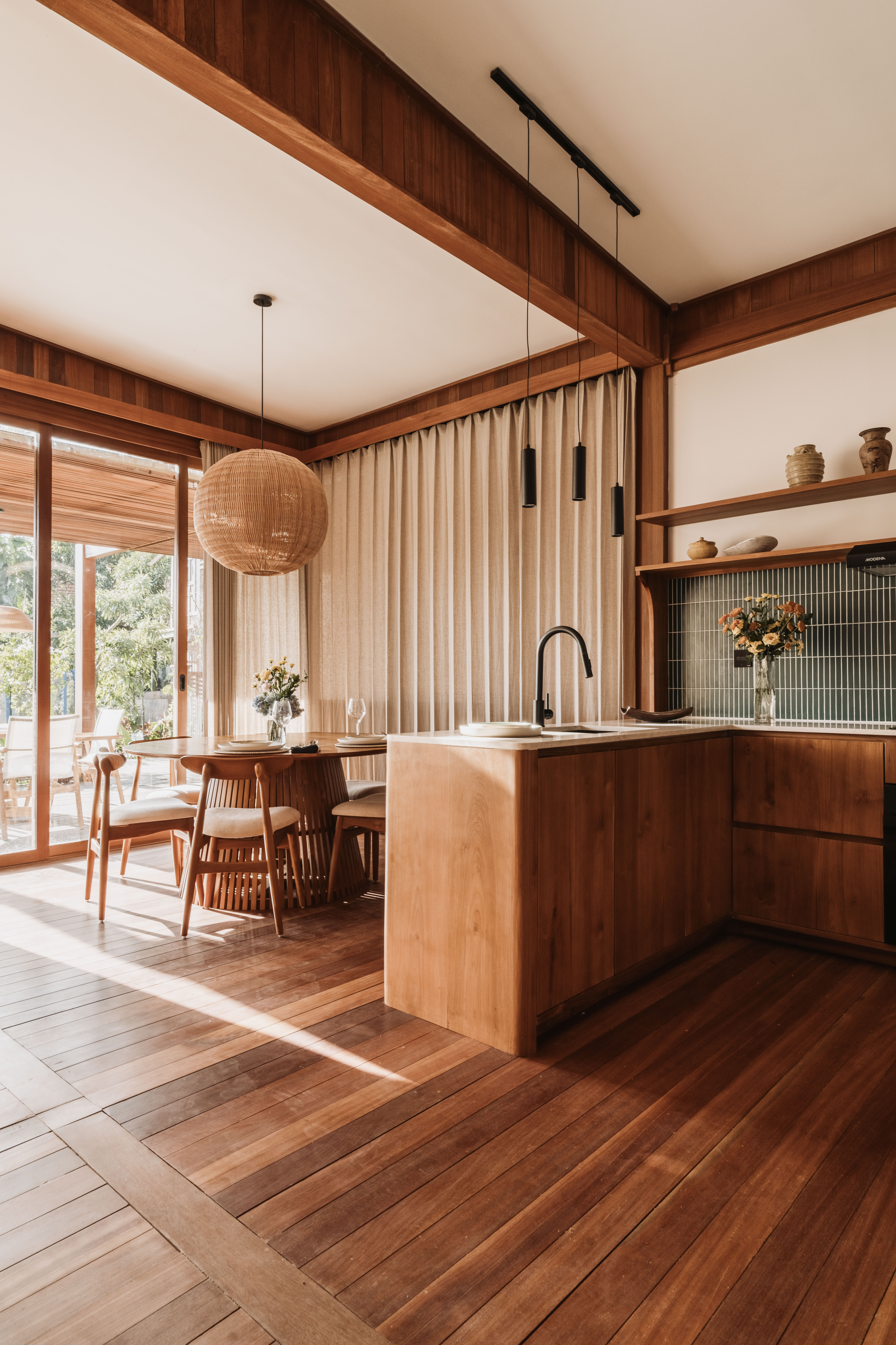 Villa Leasehold de Madera Moderna en Buduk, Canggu — imagen 6