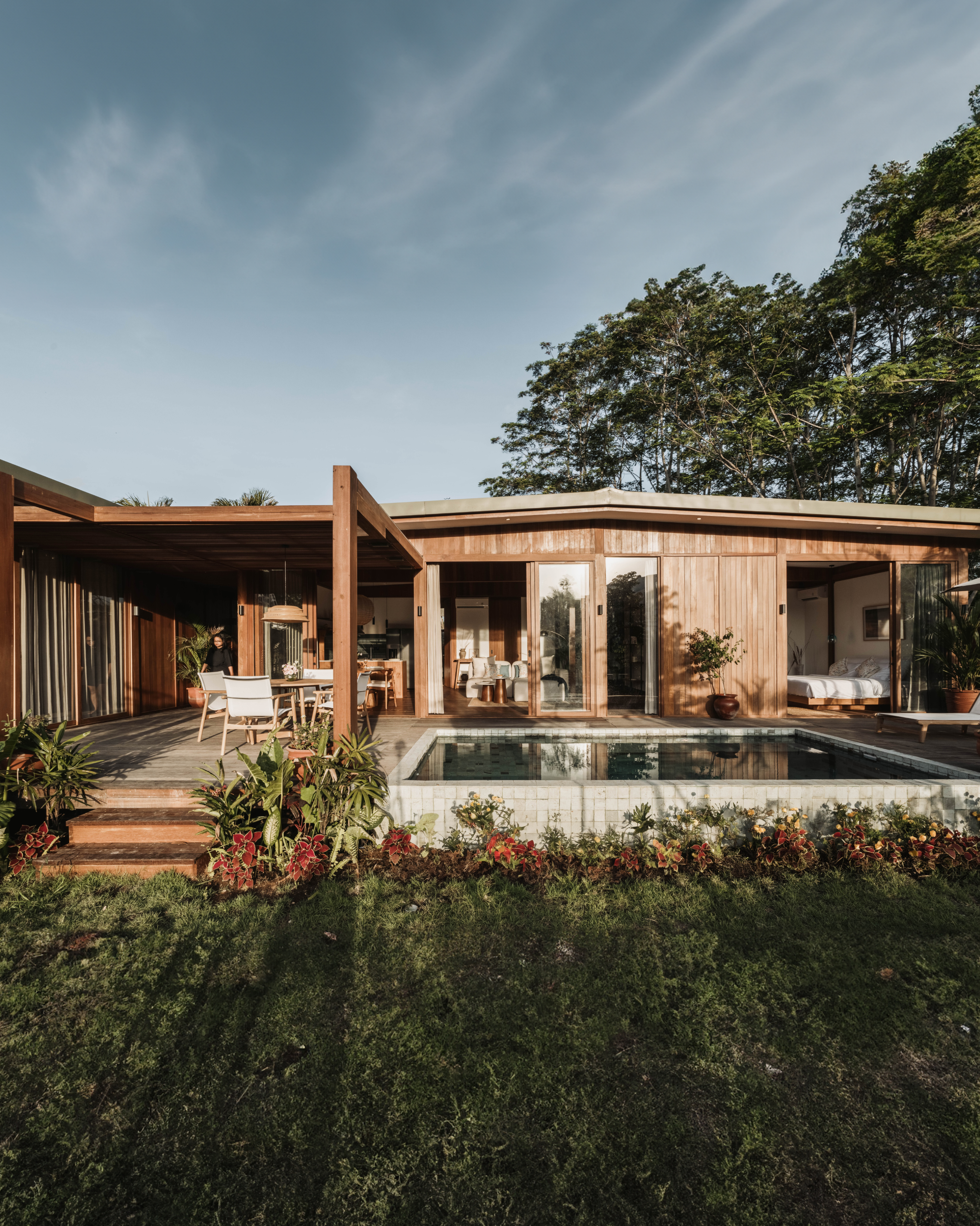 Villa Leasehold de Madera Moderna en Buduk, Canggu — imagen 21