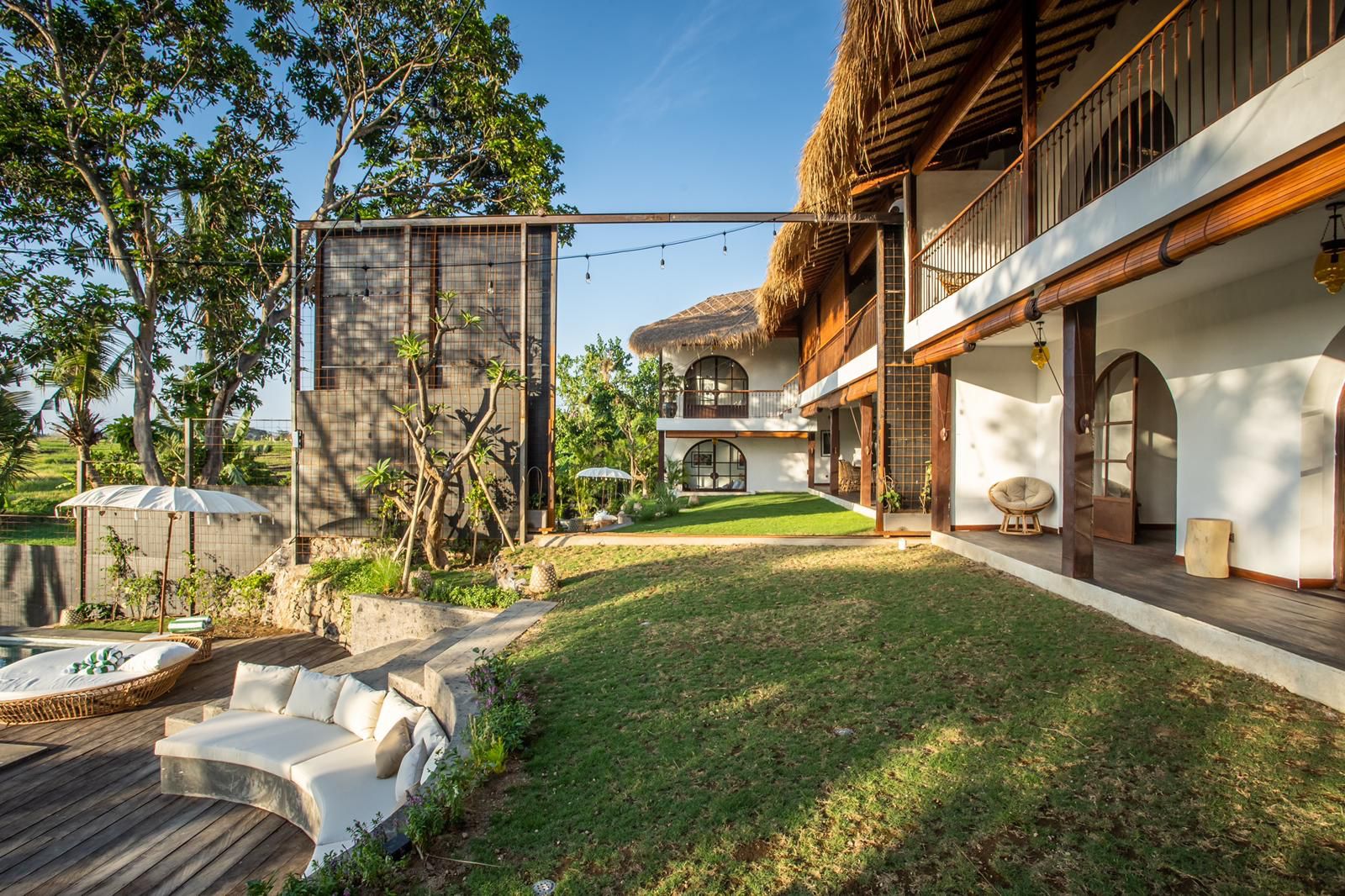 Exclusivo Complejo de Villas con Vistas a los Arrozales en Canggu — imagen 37