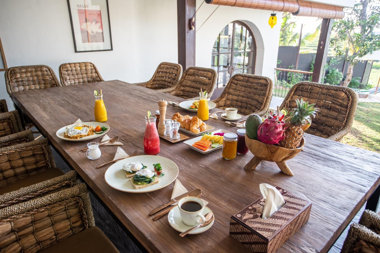 Exclusivo Complejo de Villas con Vistas a los Arrozales en Canggu — imagen 38