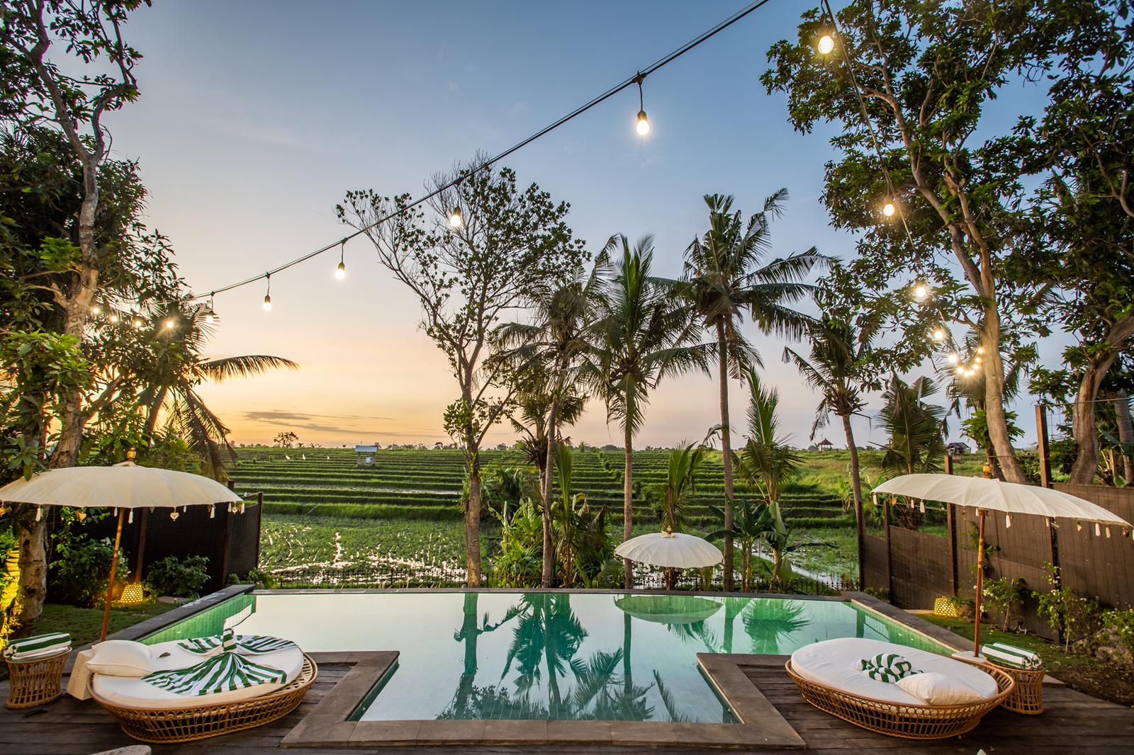 Exclusivo Complejo de Villas con Vistas a los Arrozales en Canggu — imagen 42