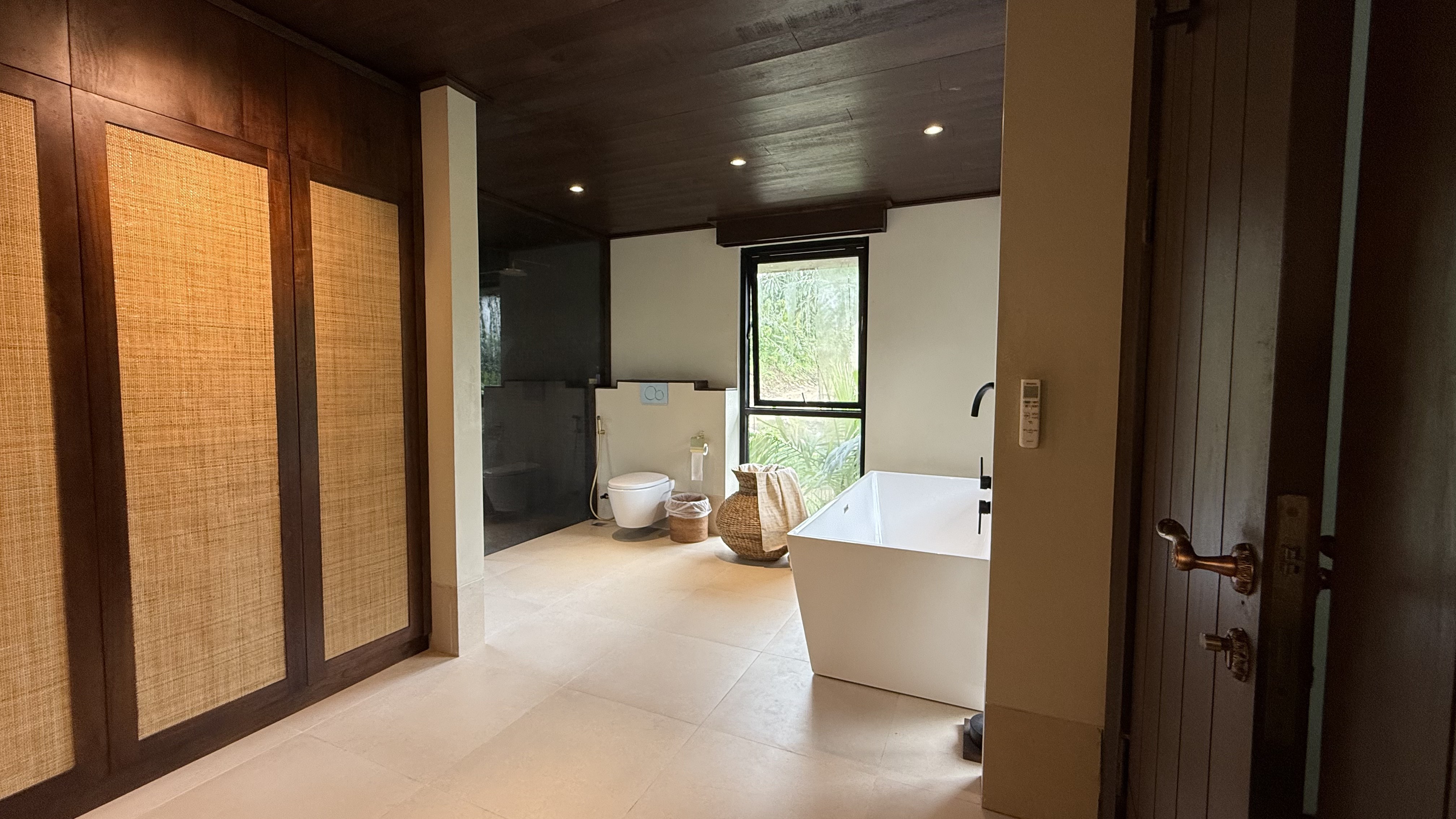 Refugio Fluvial en Ubud: Villas Leasehold de 2 Dormitorios — imagen 1