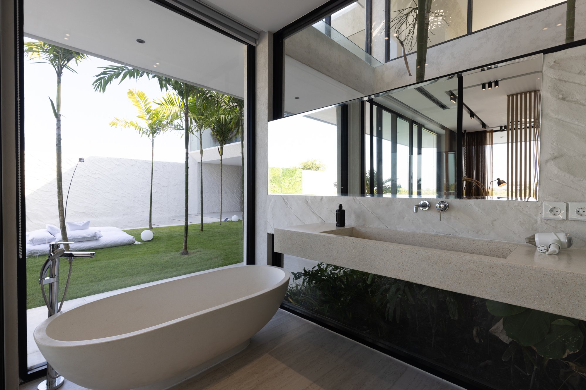 Villa de Lujo en Venta en Ubicación Premium en Uluwatu — imagen 5