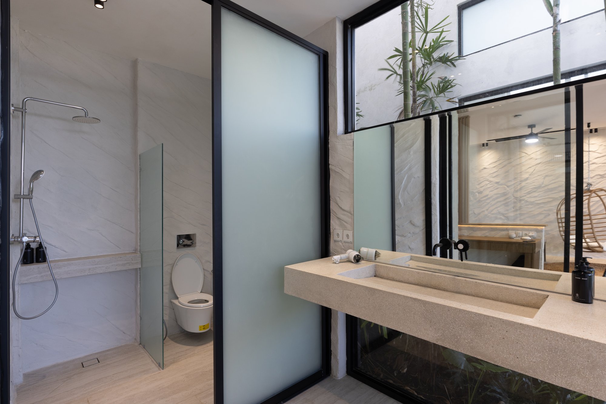 Villa de Lujo en Venta en Ubicación Premium en Uluwatu — imagen 9