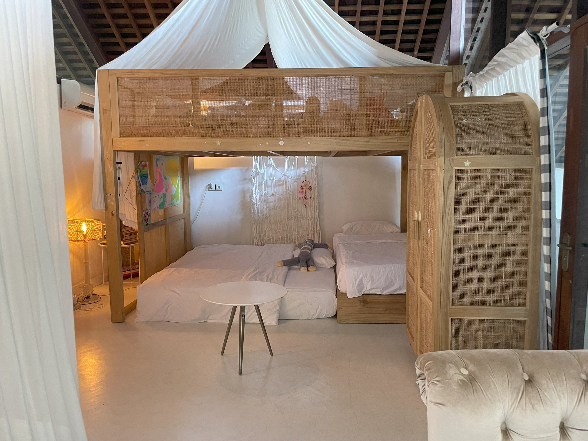 Refugio Tranquilo a Orillas del Río: Tres Villas en el Corazón de Canggu — imagen 14