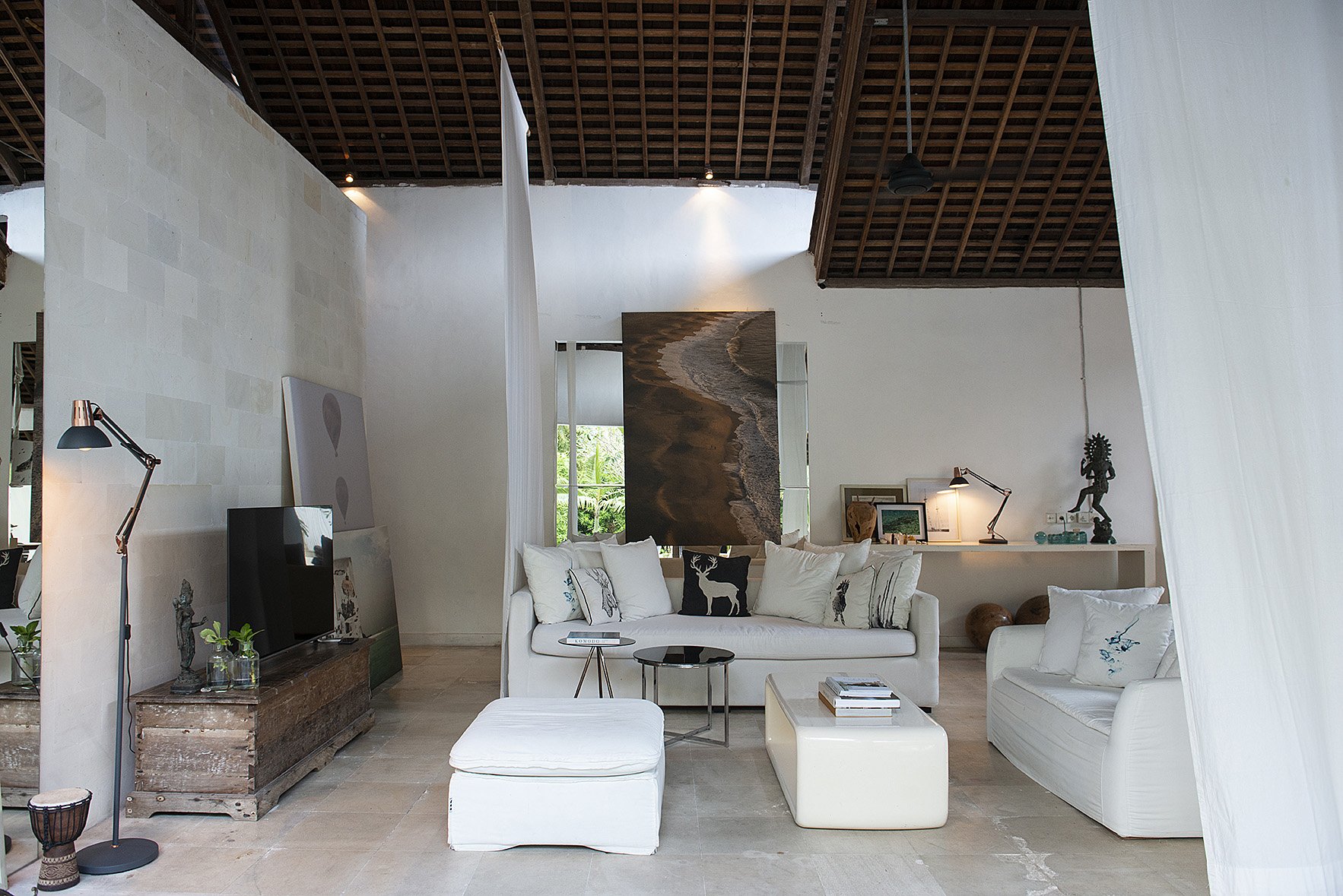 Refugio Tranquilo a Orillas del Río: Tres Villas en el Corazón de Canggu — imagen 20