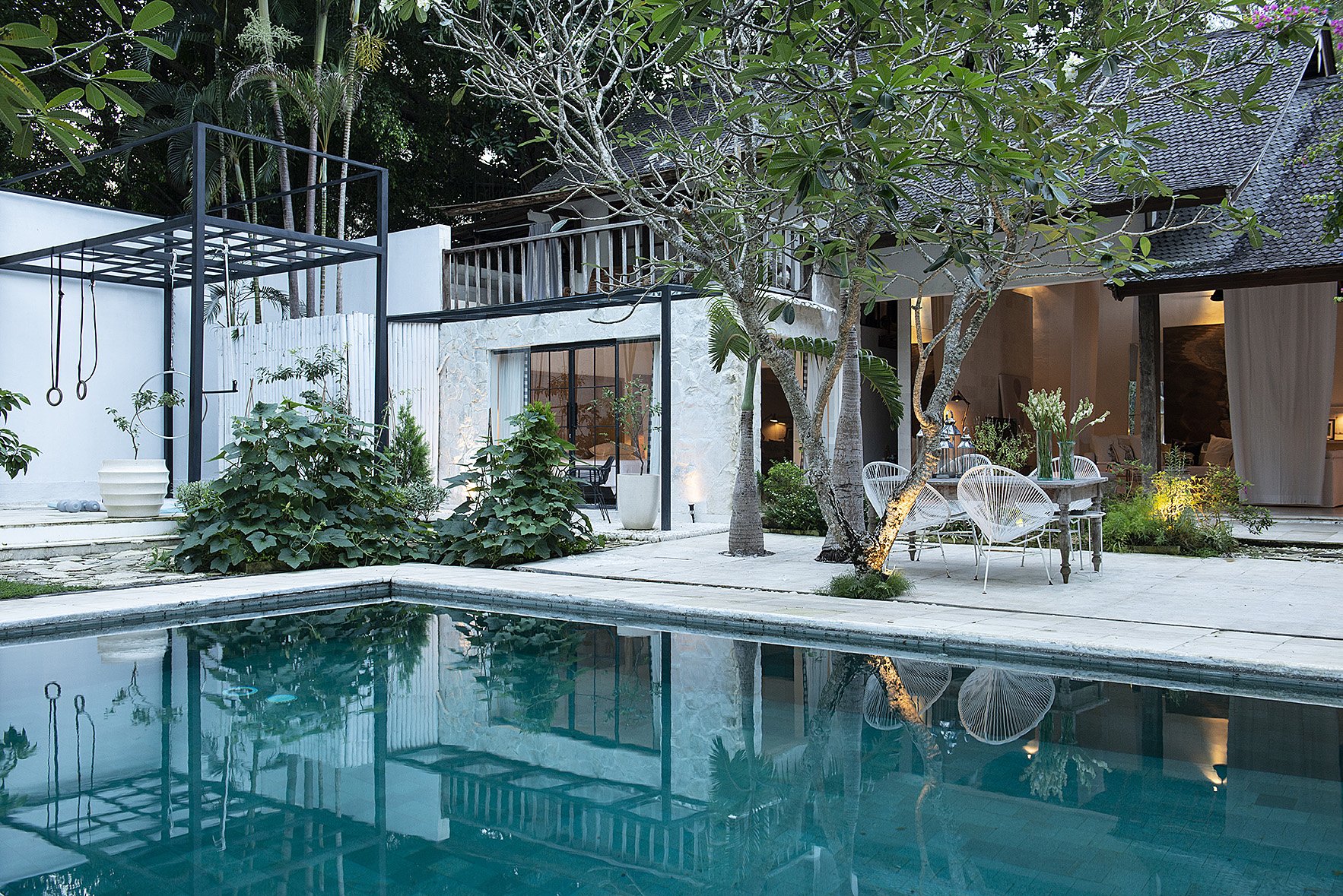 Refugio Tranquilo a Orillas del Río: Tres Villas en el Corazón de Canggu — imagen 28