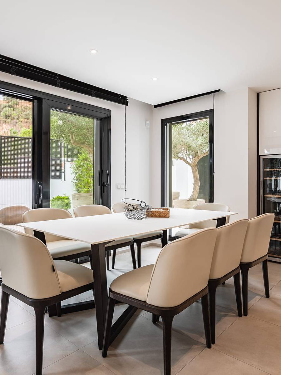 ELEGANTE VILLA TOTALMENTE REFORMADA CON CASA DE INVITADOS Y VISTAS PANORÁMICAS EN EL MADROÑAL - MALAGA — imagen 19