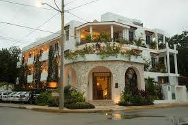 CONDO HOTEL - TULUM, PUEBLO