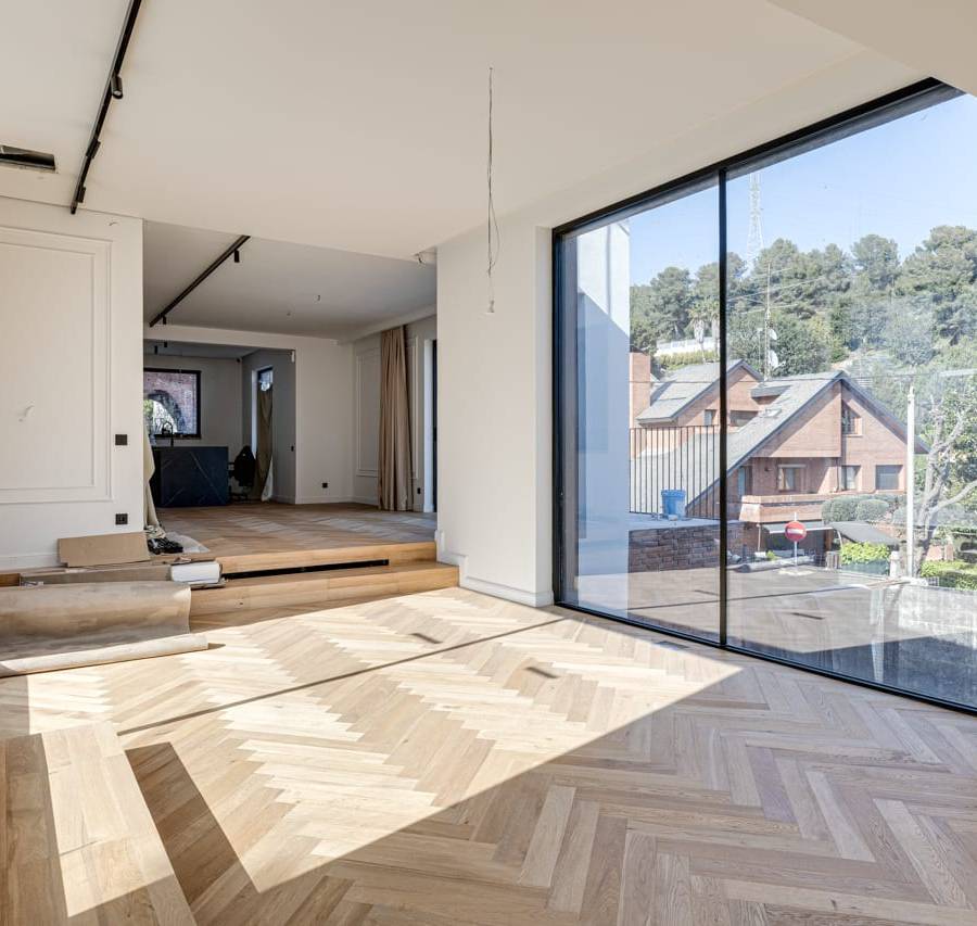 Villa de Vanguardia en Sant Just Desvern: Tecnología, Privacidad y Diseño — imagen 44