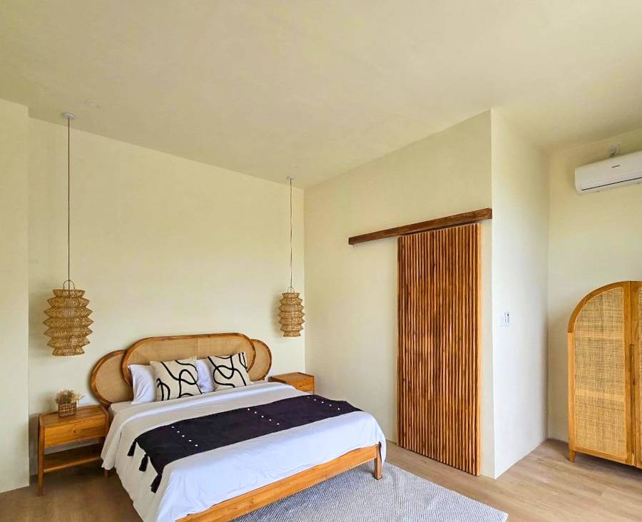 Exclusiva Villa Freehold de 4 Dormitorios en Ungasan con Vistas Panorámicas al GWK — imagen 24