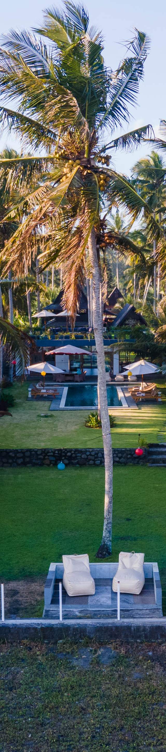 Auténtica Villa Freehold de 6 Dormitorios Frente al Mar en Jembrana