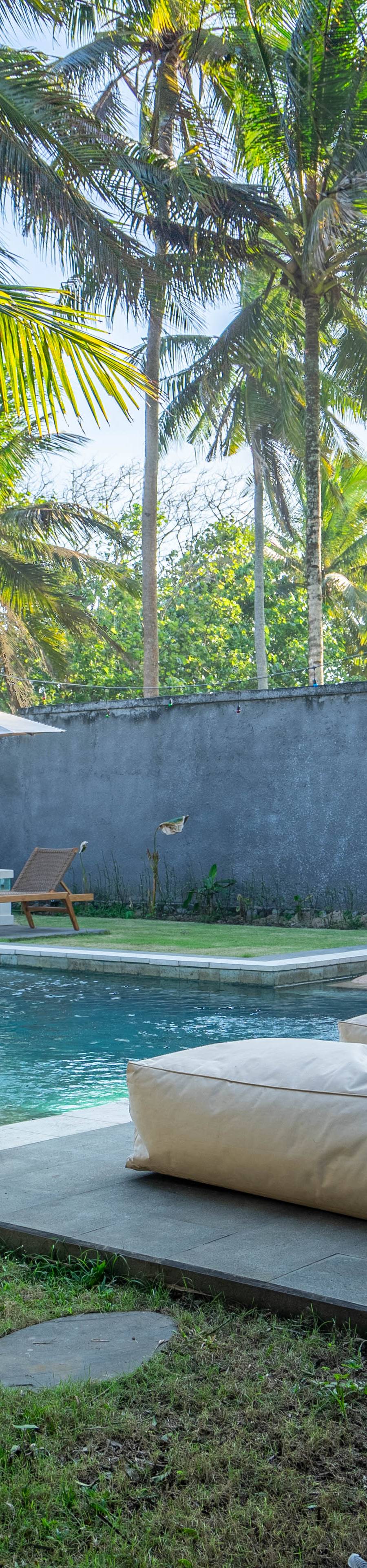 Auténtica Villa Freehold de 6 Dormitorios Frente al Mar en Jembrana — imagen 34