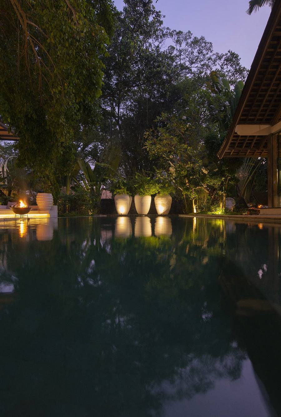 Refugio Tranquilo a Orillas del Río: Tres Villas en el Corazón de Canggu — imagen 36