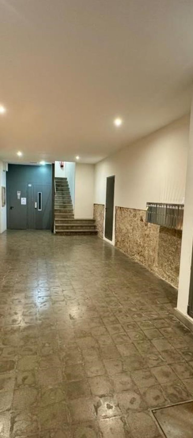 PISO REFORMADO EN EL CENTRO DE BARCELONA — imagen 3