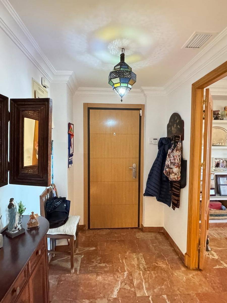 APARTAMENTO REFORMADA A POCOS METROS DE LA PLAYA EN ALICANTE — imagen 3