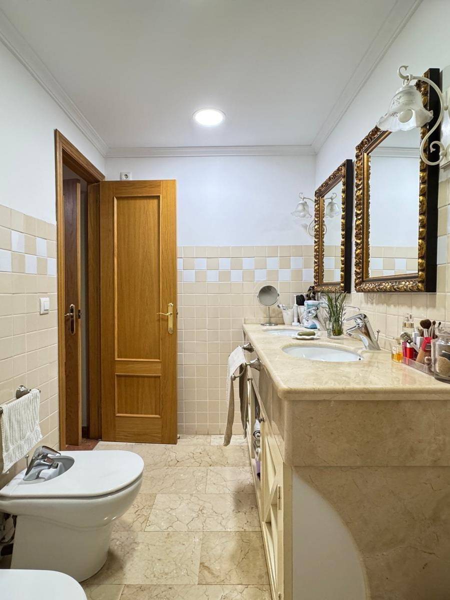 APARTAMENTO REFORMADA A POCOS METROS DE LA PLAYA EN ALICANTE — imagen 17