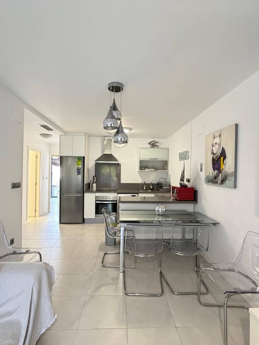 APARTAMENTO CON TERRAZA PROPIA EN CAMPOAMOR — imagen 9